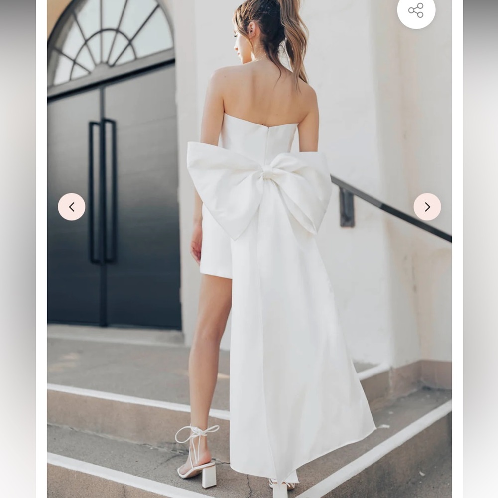 Brand new perfect bride dress! UNTAMED PETALS